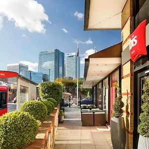 Ibis Docklands Canary Wharf 3* London