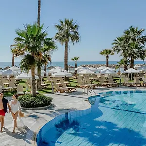 Golden Bay Θέρετρο