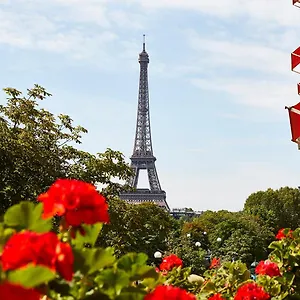 Plaza Athenee - Dorchester Collection Ξενοδοχείο