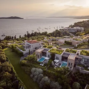 Eagles - Small Luxury Of The World Θέρετρο