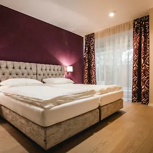 Karl Palais Wessely Apartment