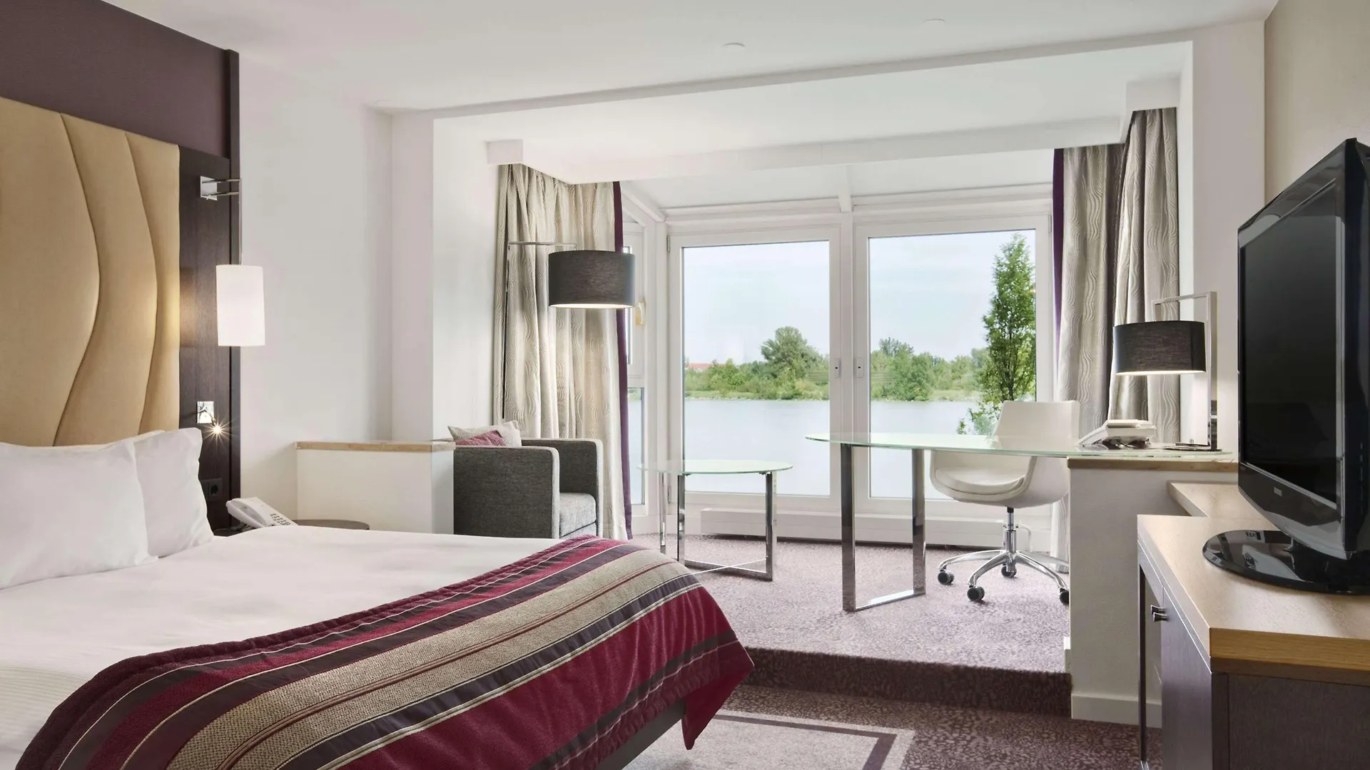 Hilton Vienna Waterfront Ξενοδοχείο 4*,  Αυστρία