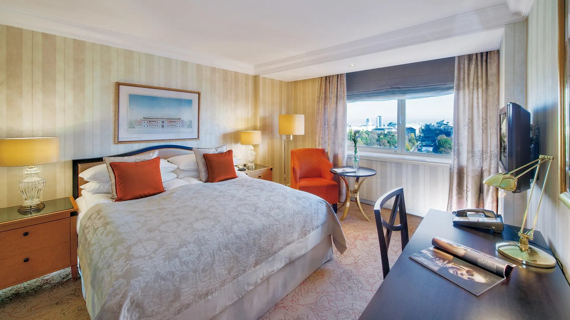 Hilton Vienna Waterfront Hotel 4*,