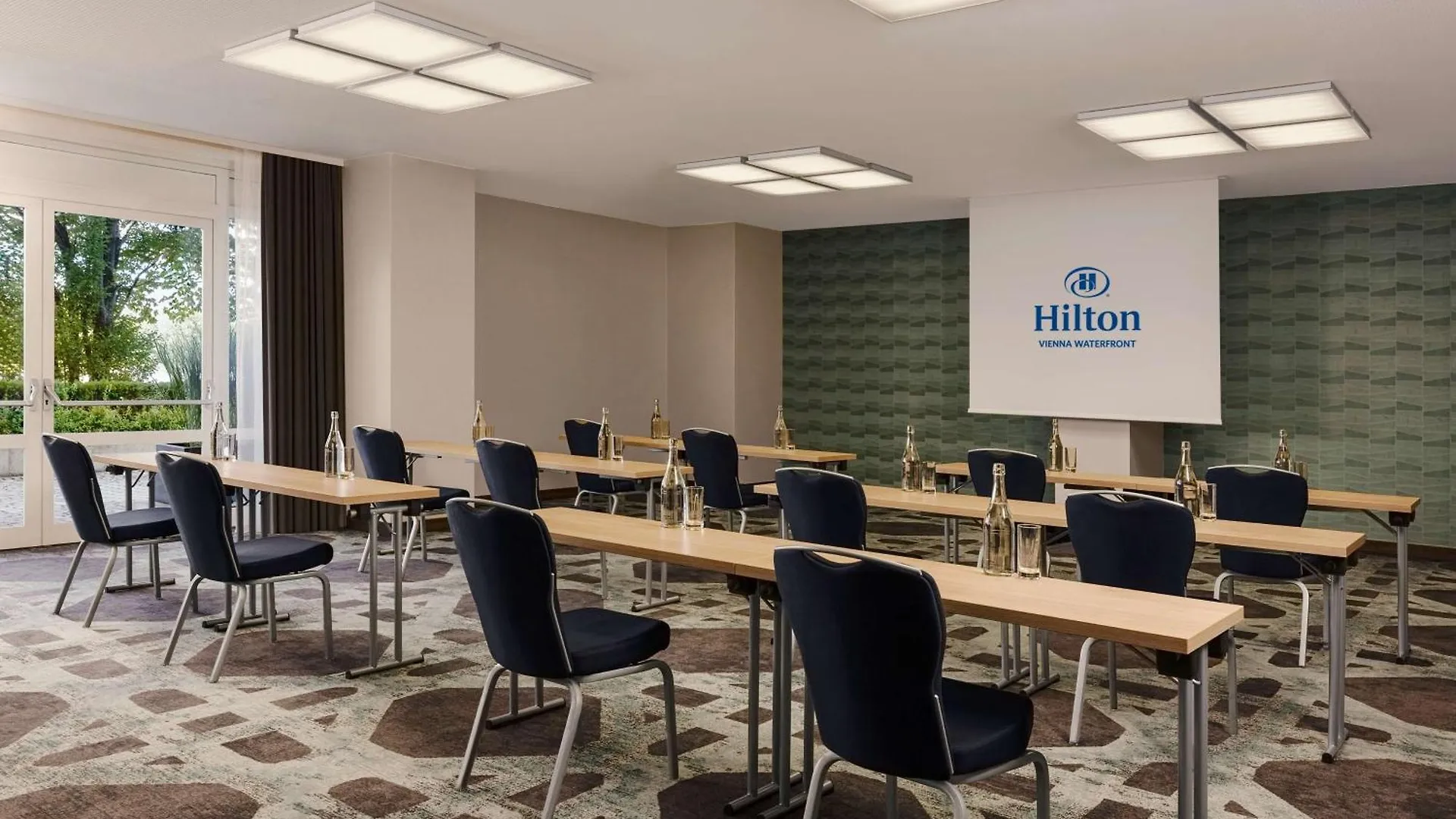 מלון Hilton Vienna Waterfront 4*,  אוסטריה