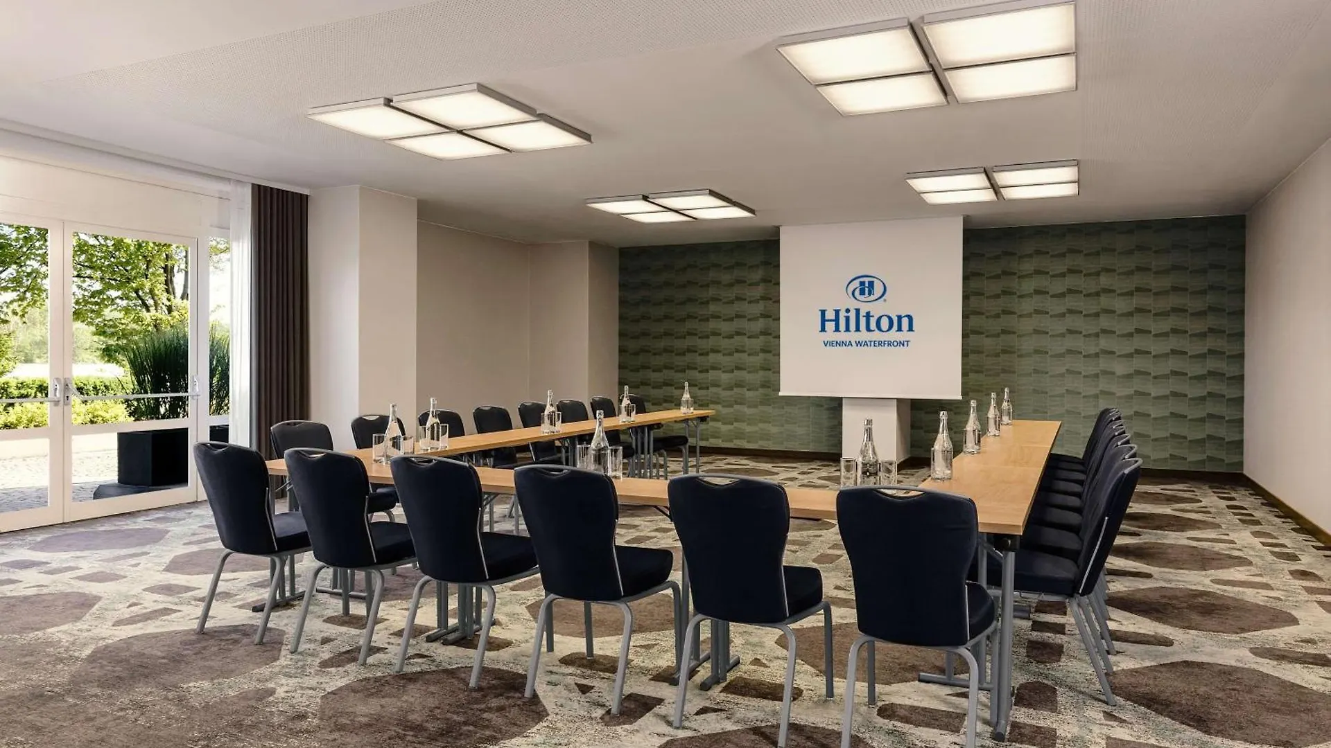 Hilton Vienna Waterfront Hotel 4*,  Austria