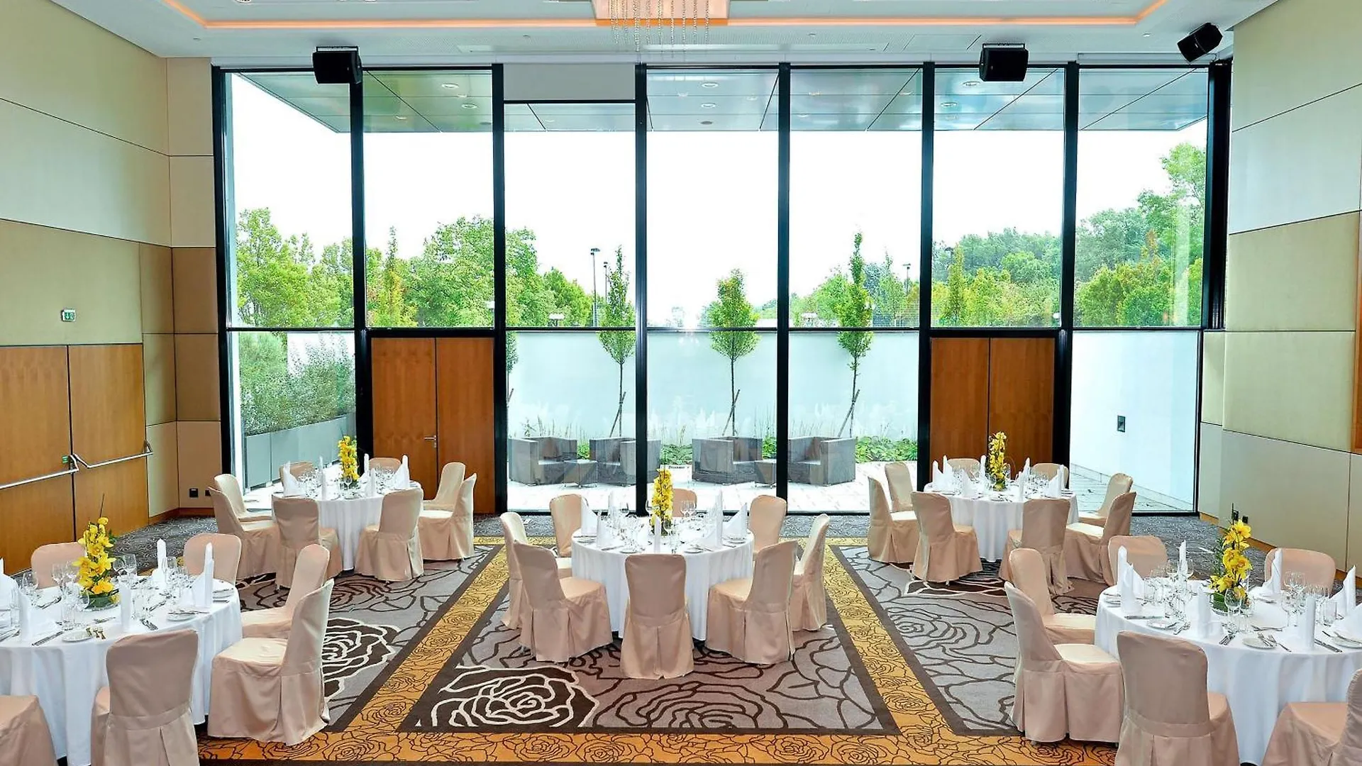 ****  Hilton Vienna Waterfront Hotel Austria