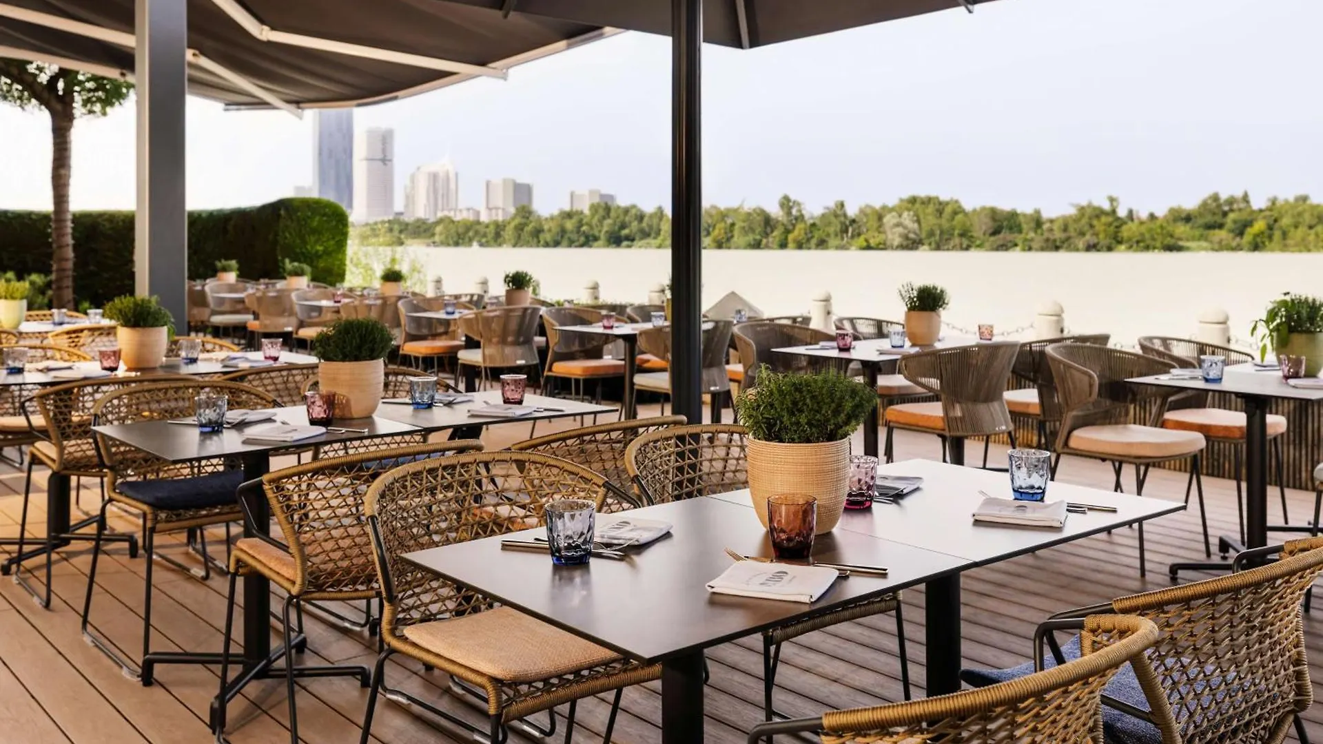 Hilton Vienna Waterfront Hotel